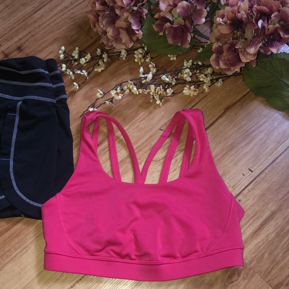 Lululemon Pink Energy sports bra NWOT